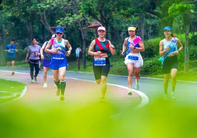 成年人每周, 呼吸暂停的, 边走边看风 成年人每周, 呼吸暂停的, 边走边看风