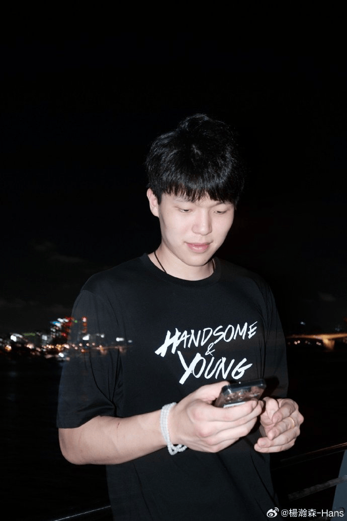 晒照, 易建联后第, 盖帽