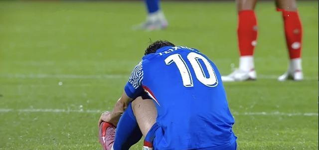 alt, 刺刀见红的